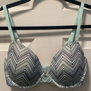 VS PINK Wear Everywhere Demi Bra Size 34D